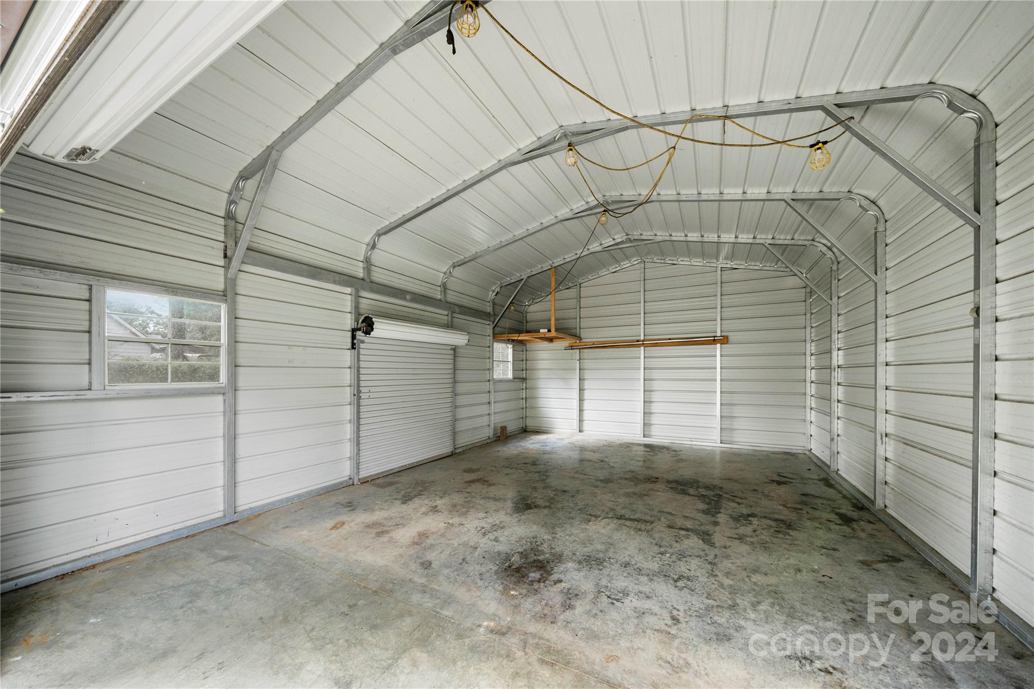 8101 Plott Road Charlotte, NC 28215 - Photo 32 of 34 a view of a garage