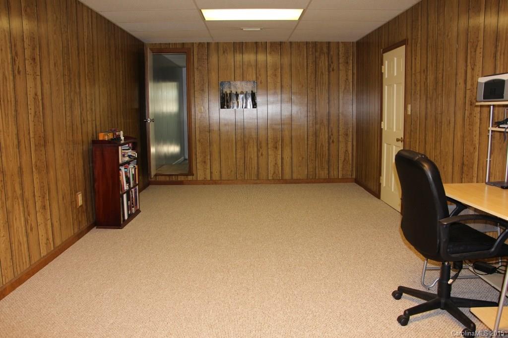 208 Skyline Road Hickory, NC 28601 - Photo 24 of 24 Gallery Image 24