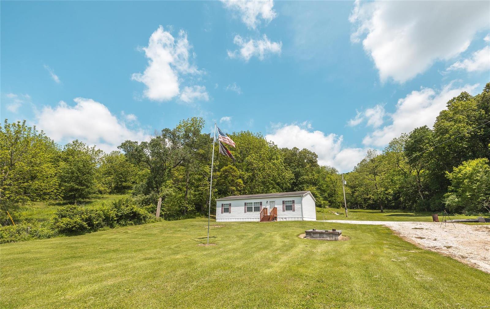 247 Spankey Road Eldred, IL 62027 - Photo 16 of 29