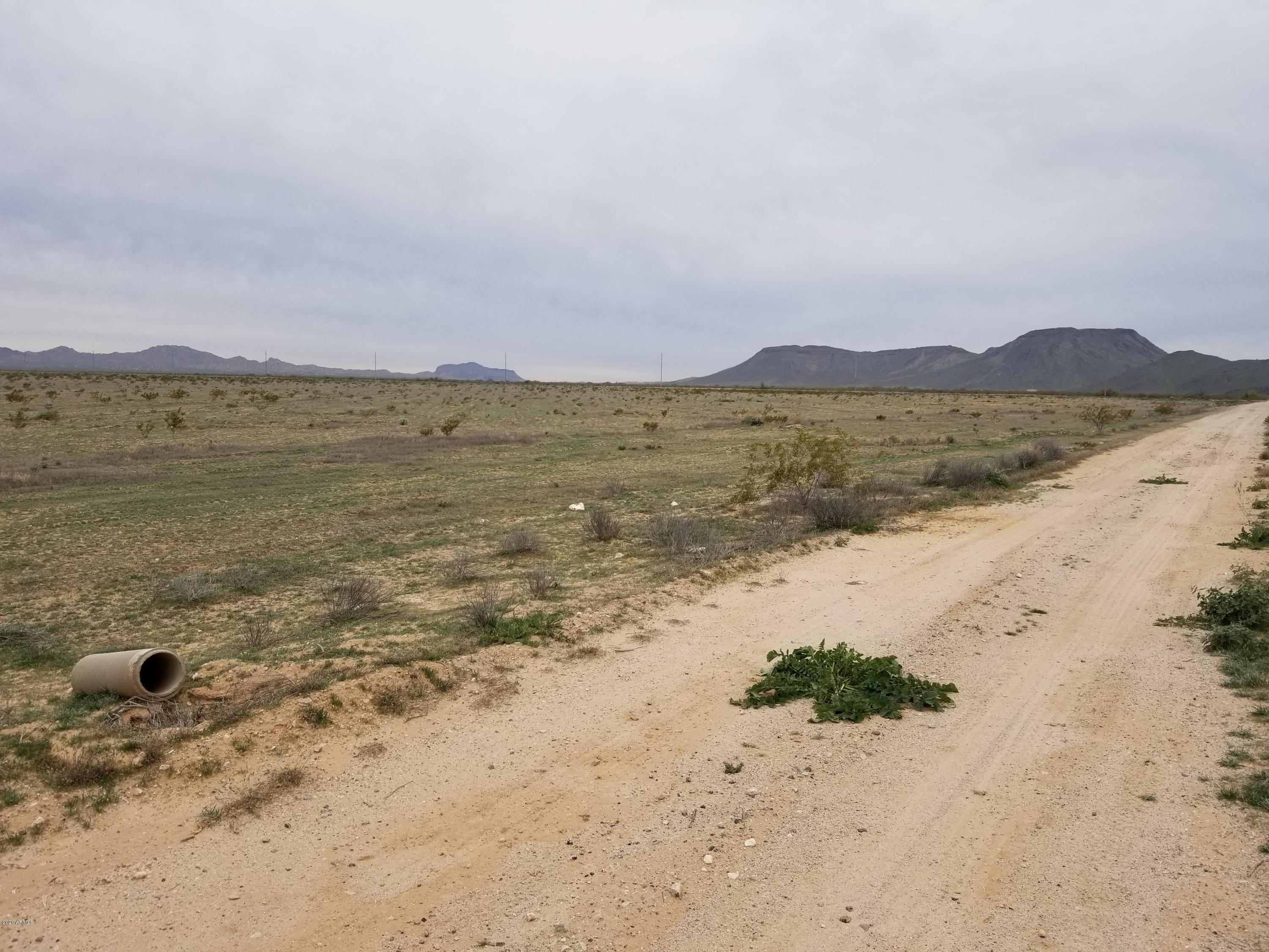 0 West Elliot Road Tonopah, AZ 85354 - Photo 14 of 25 a view of lake view and mountain