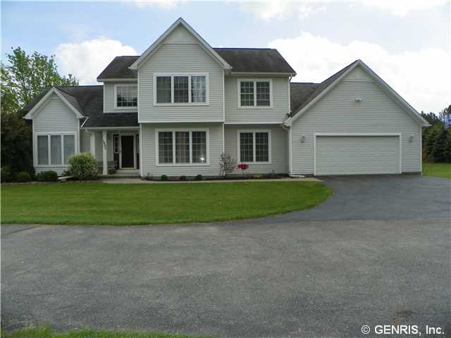 1907 Manitou Road Parma, NY 14559 - Photo 1 of 1 Exterior Front