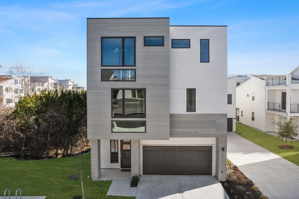 5213 Pink Poppy Pass