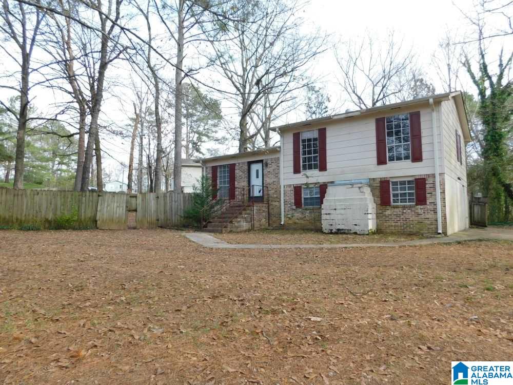 207 Connie Street Alabaster, AL 35007 - Photo 4 of 28