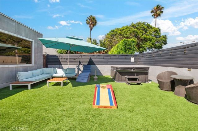 $1,999,999 | 835 Sunset Avenue, Venice, CA 90291