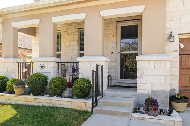 $575,000 | 1022 Toltec Trail, Georgetown, TX 78626