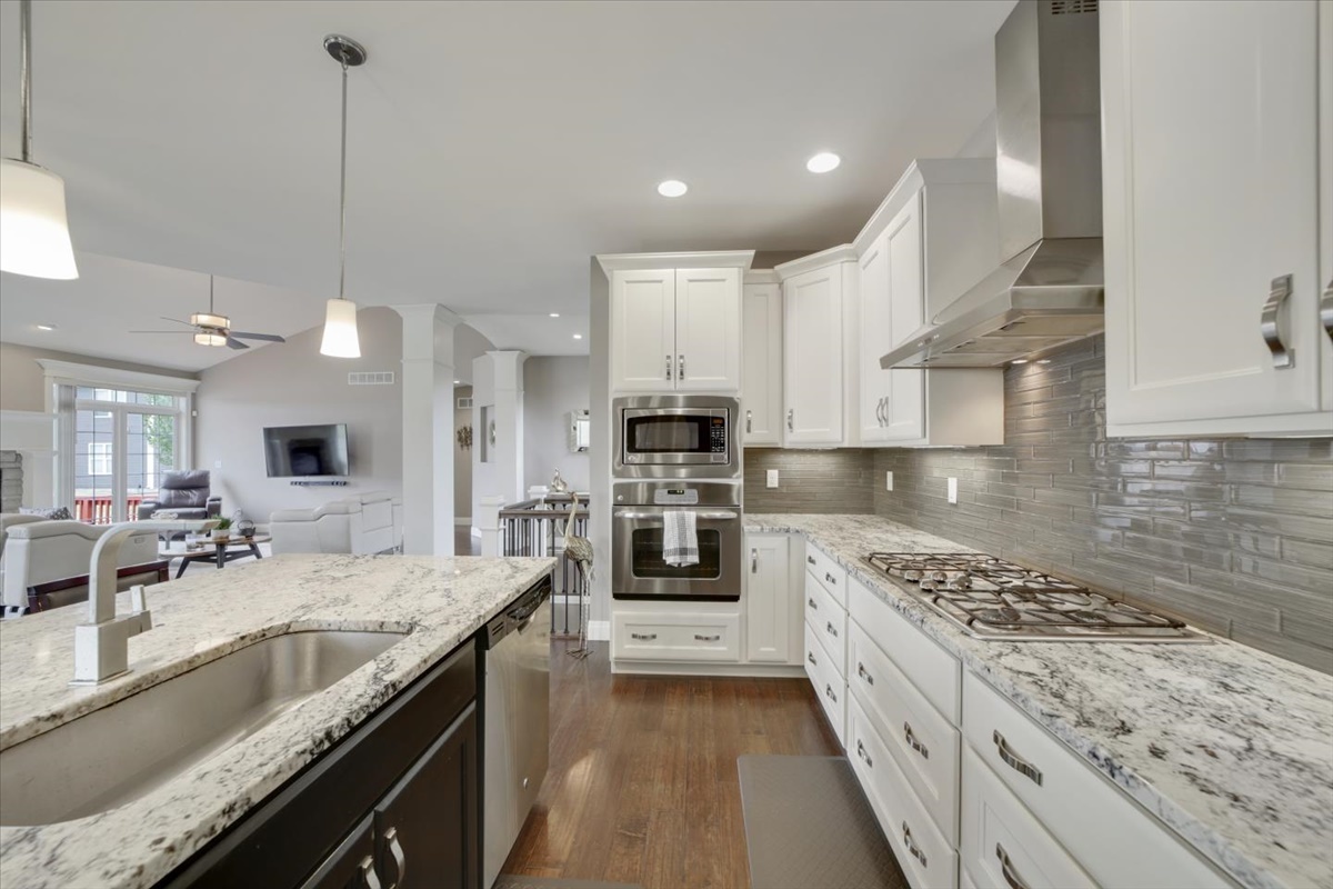 5104 Stonebridge Drive Champaign, IL 61822 - Photo 13 of 69