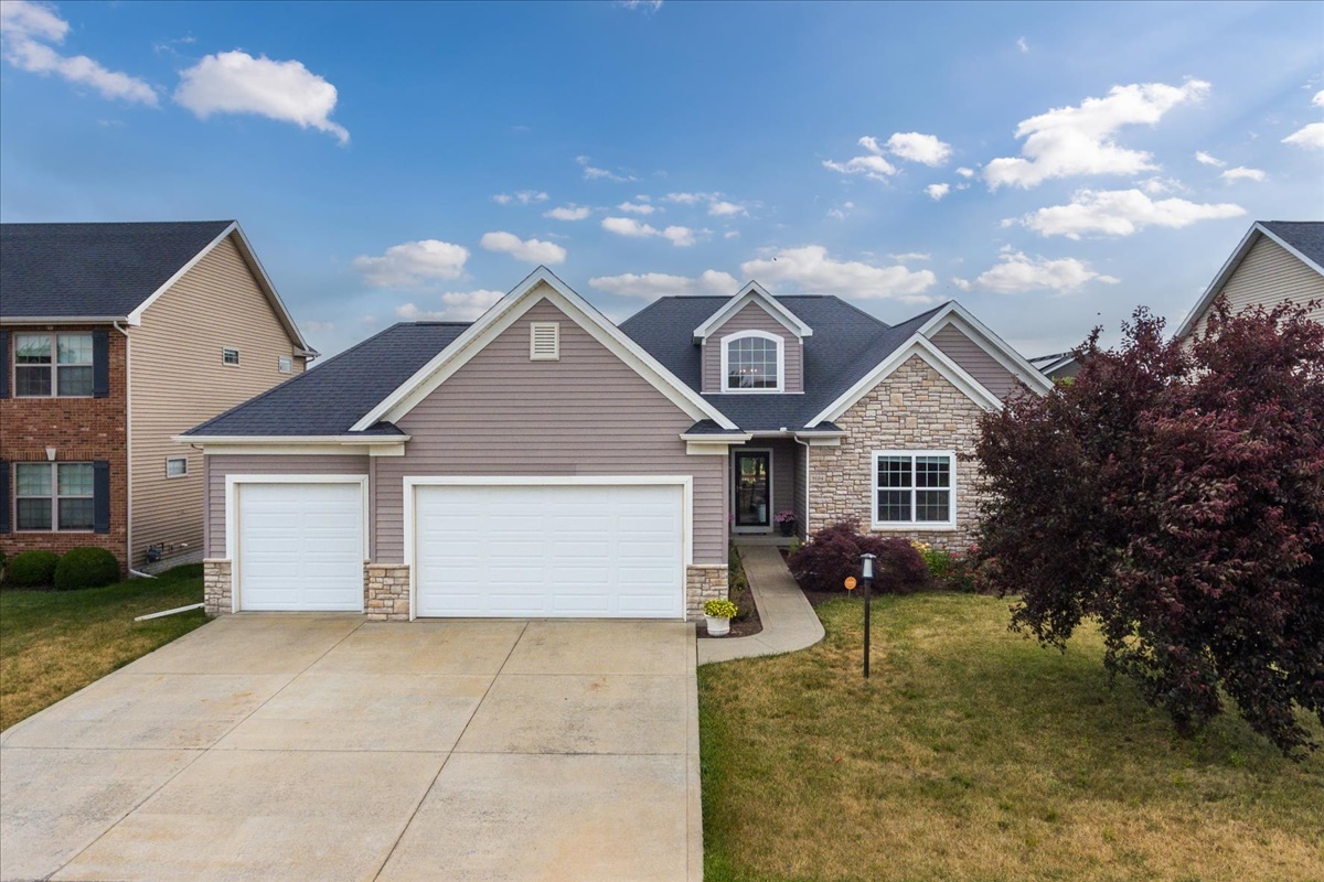 5104 Stonebridge Drive Champaign, IL 61822 - Photo 6 of 69