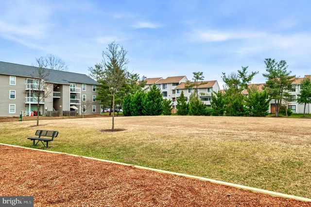 $225,000 | 8610 Beekman Place, Unit 10D, Alexandria, VA 22309