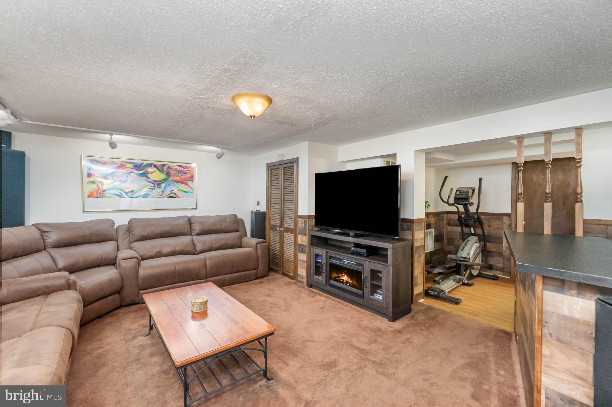 1125 Harwall Road Baltimore, MD 21207 - Photo 4 of 27 Gallery Image 4