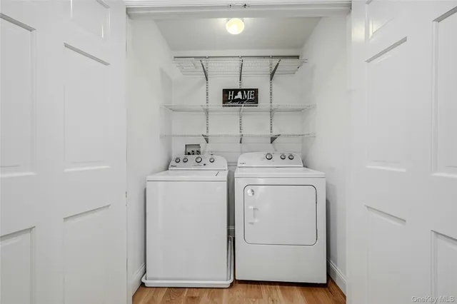 $1,575,000 | 43 Edcris Lane, Huntington, NY 11724