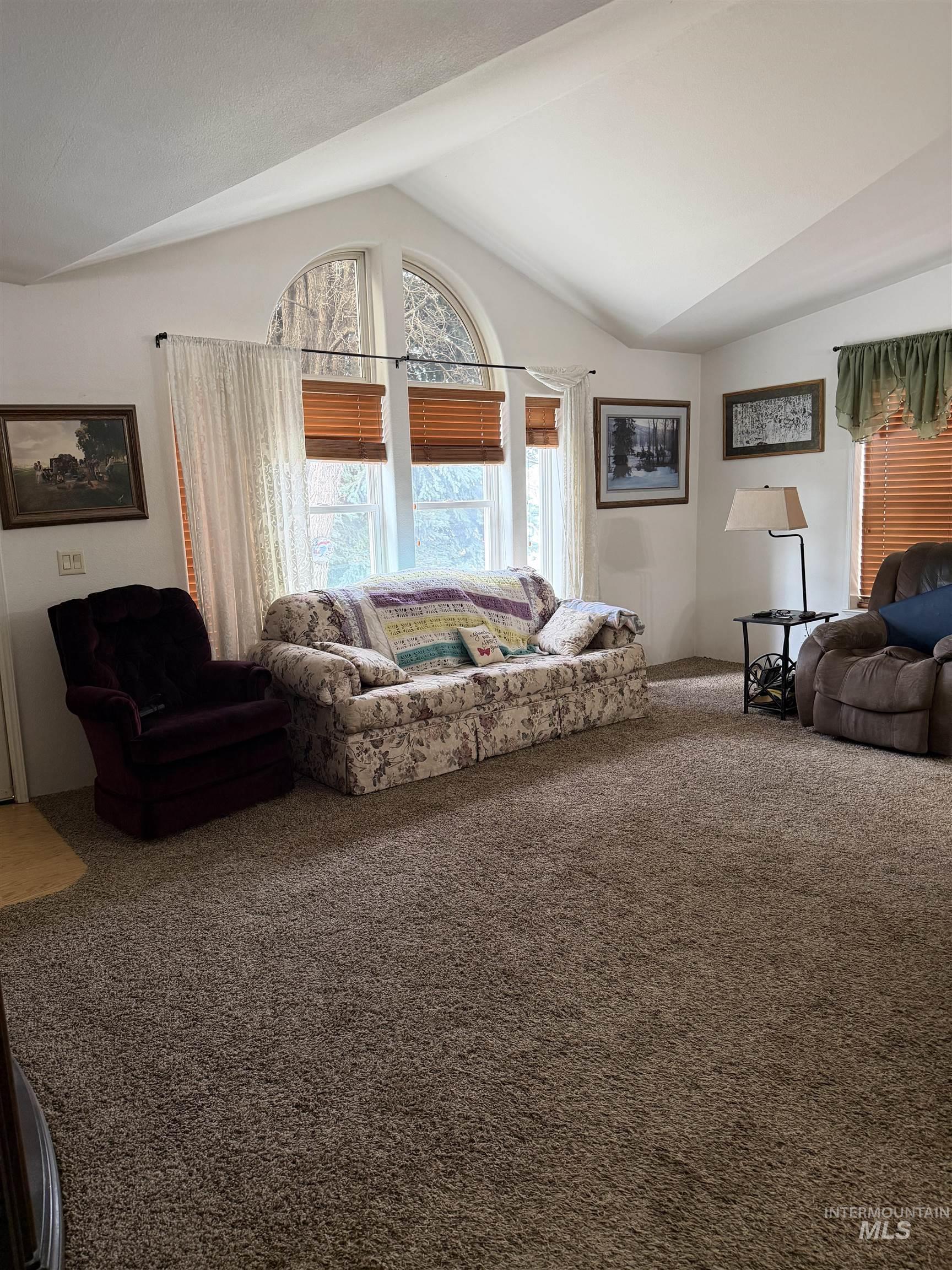 151 Quicksilver Avenue Hagerman, ID 83332 - Photo 10 of 30