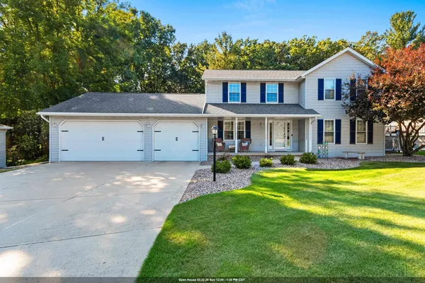 $459,900 | 236 Elk Court, Green Bay, WI 54302