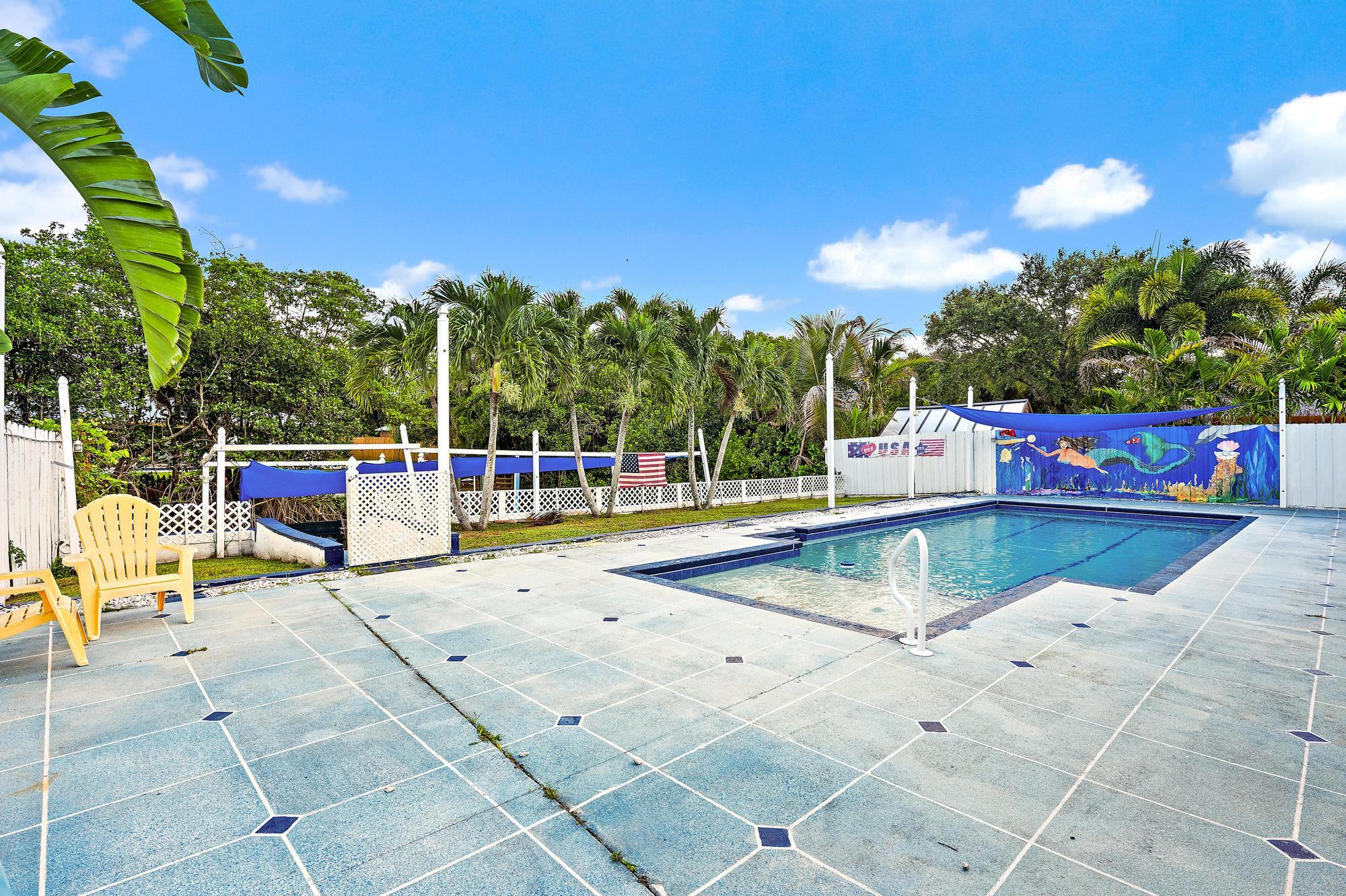 1005 Mohawk Street Jupiter, FL 33458 - Photo 5 of 19 1005 Mohawk St-15