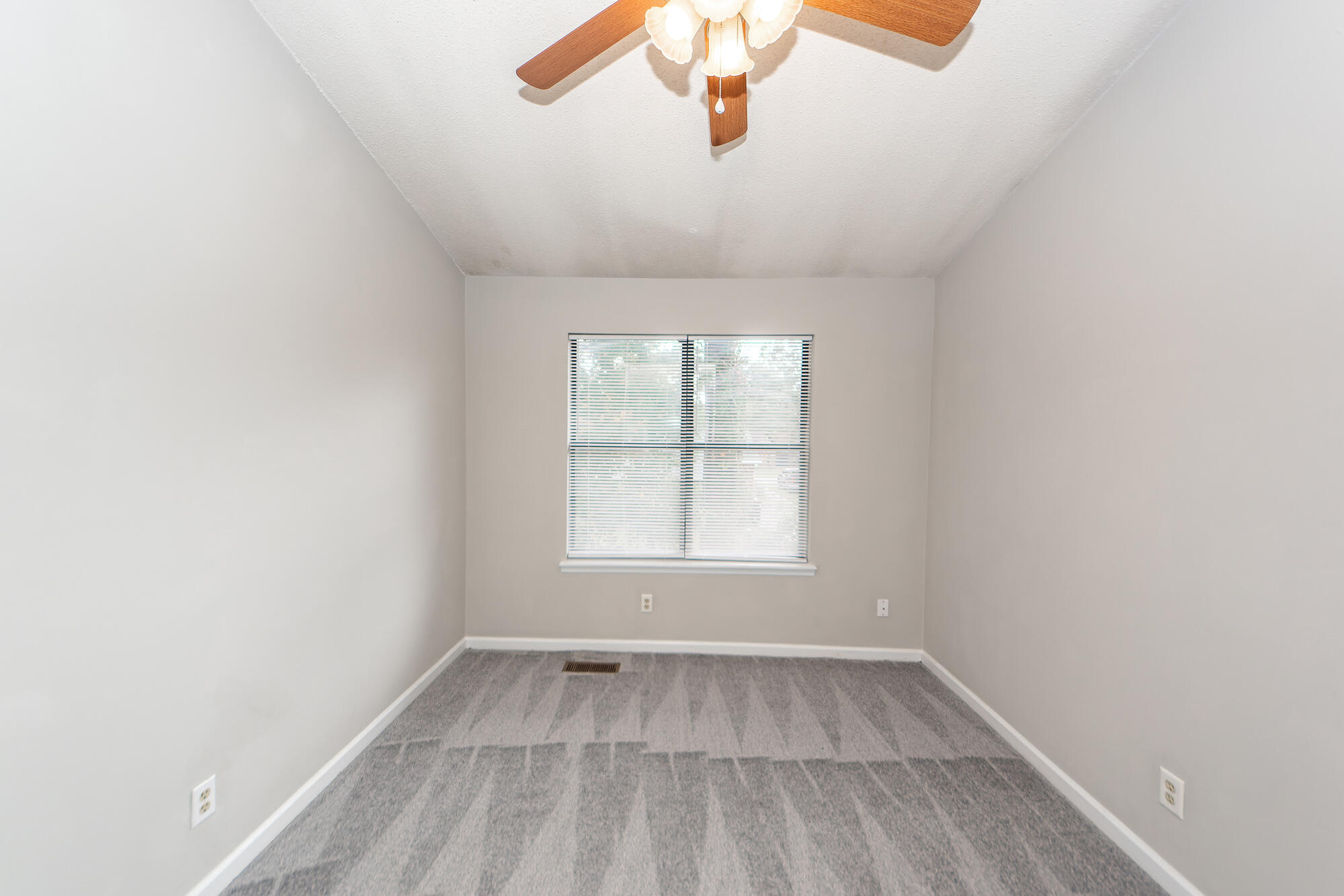 149 Pineshadow Drive Goose Creek, SC 29445 - Photo 24 of 27 23 (4)