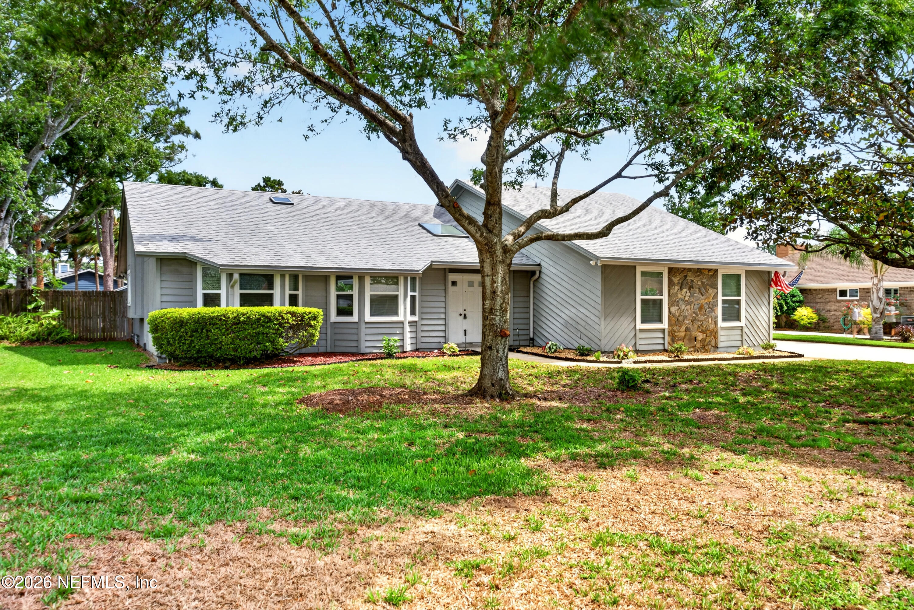 622 Valley Forge Road North Neptune Beach, FL 32266 - Photo 2 of 34 02-622 Valley Forge Rd N-5