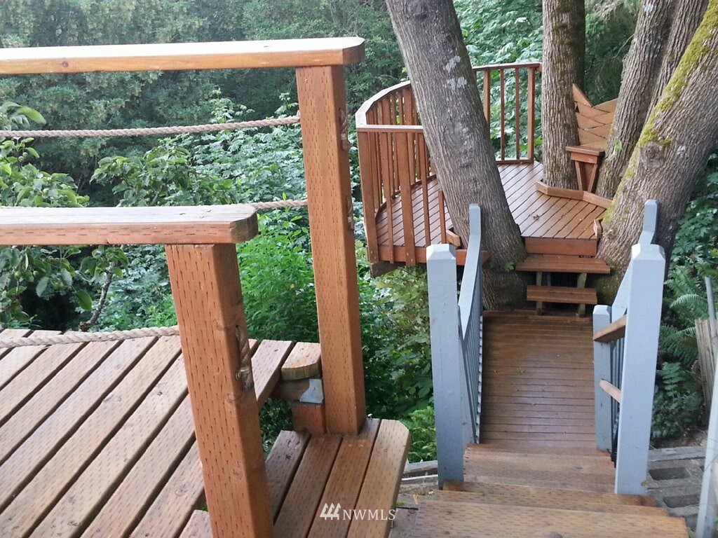 15014 93rd Place Northeast Bothell, WA 98011 - Photo 12 of 23 Gallery Image 12