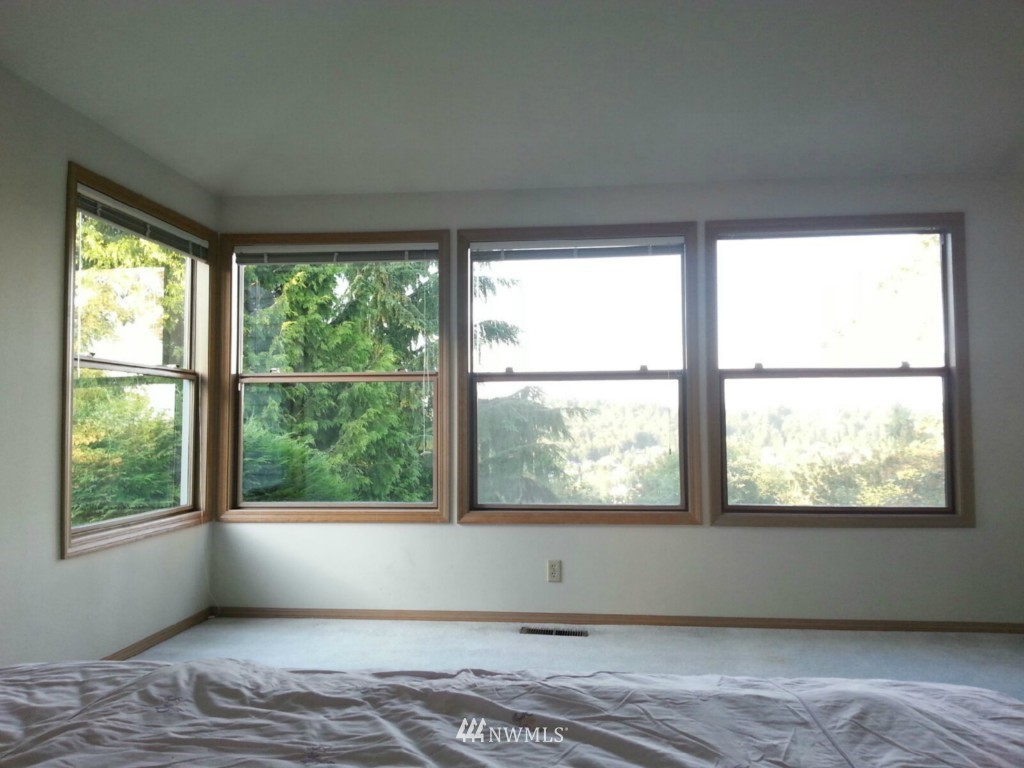 15014 93rd Place Northeast Bothell, WA 98011 - Photo 19 of 23 Gallery Image 19