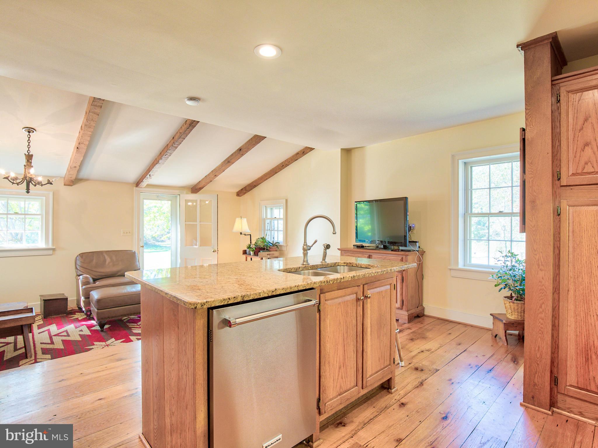 19923 Woodtrail Road Round Hill, VA 20141 - Photo 28 of 67