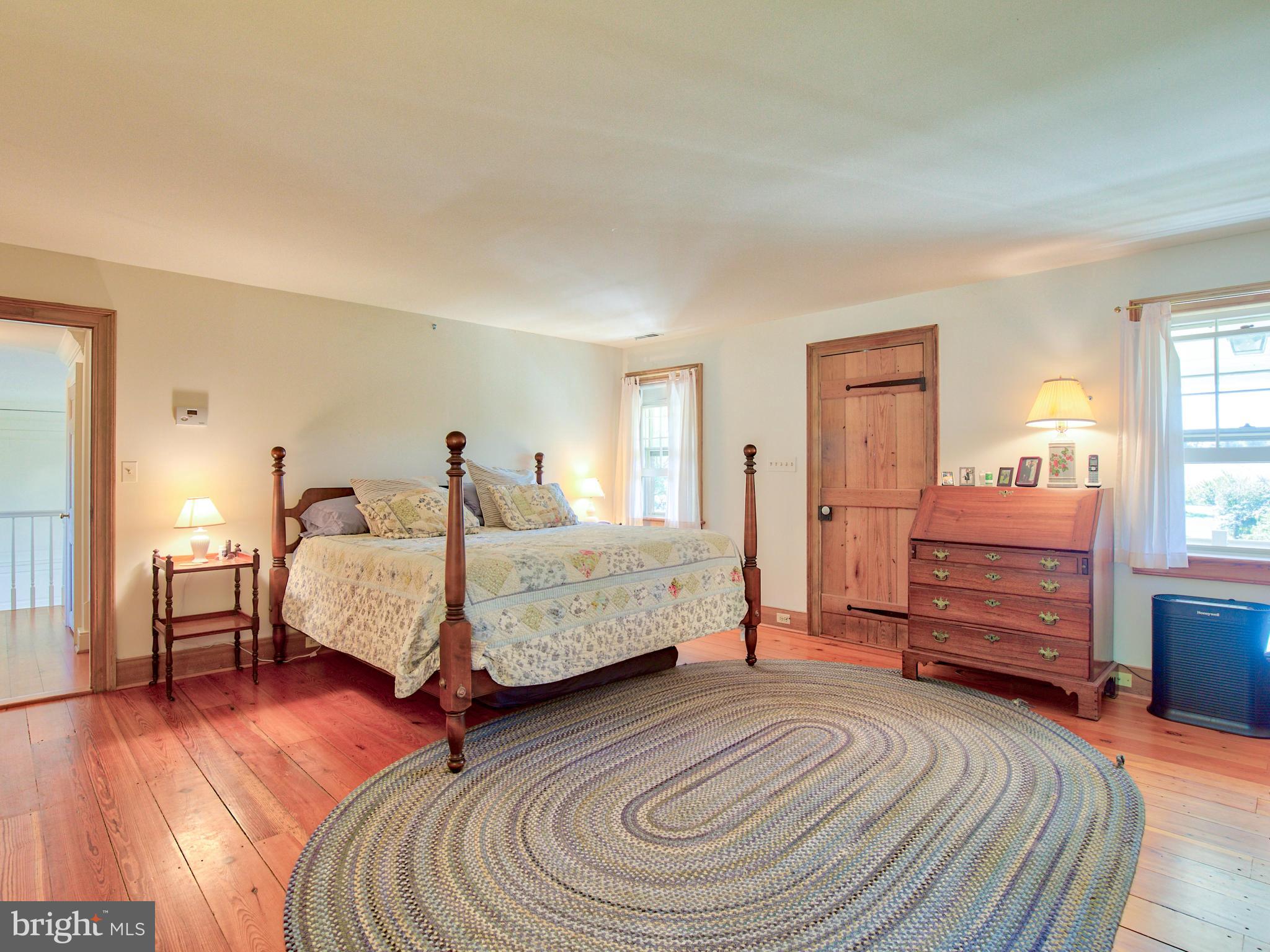 19923 Woodtrail Road Round Hill, VA 20141 - Photo 30 of 67