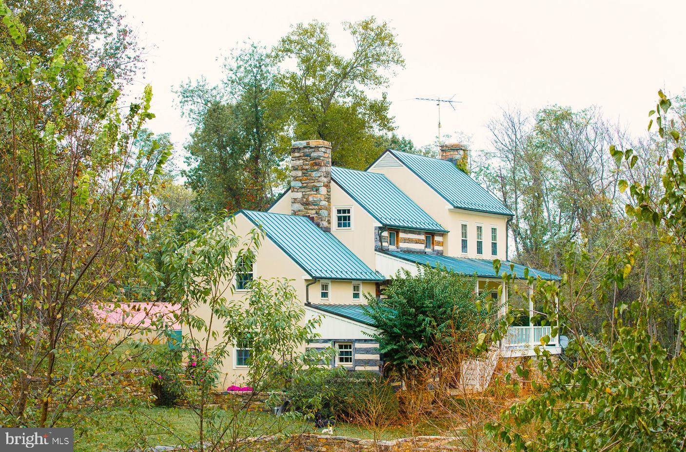 19923 Woodtrail Road Round Hill, VA 20141 - Photo 42 of 67
