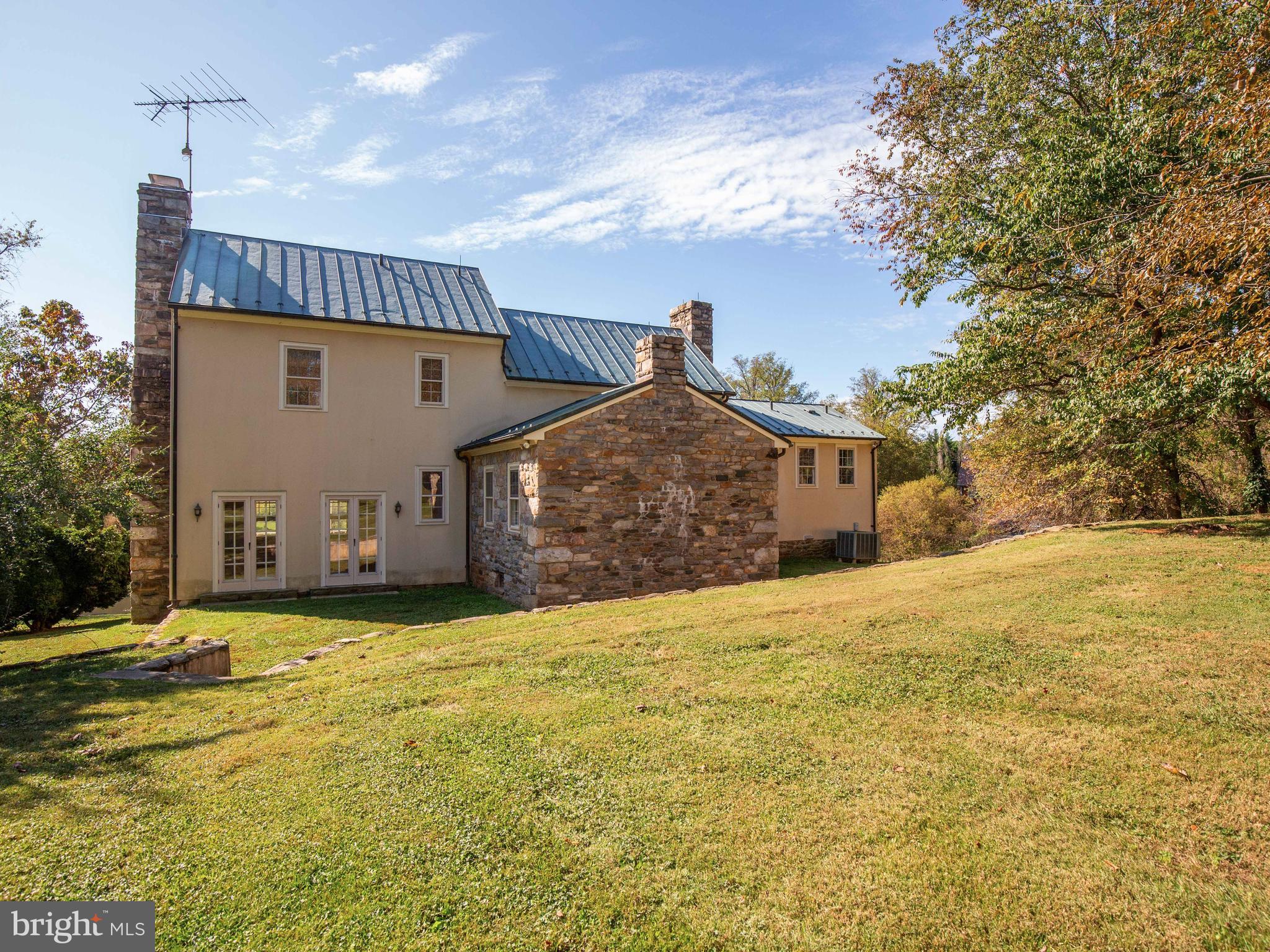 19923 Woodtrail Road Round Hill, VA 20141 - Photo 49 of 67