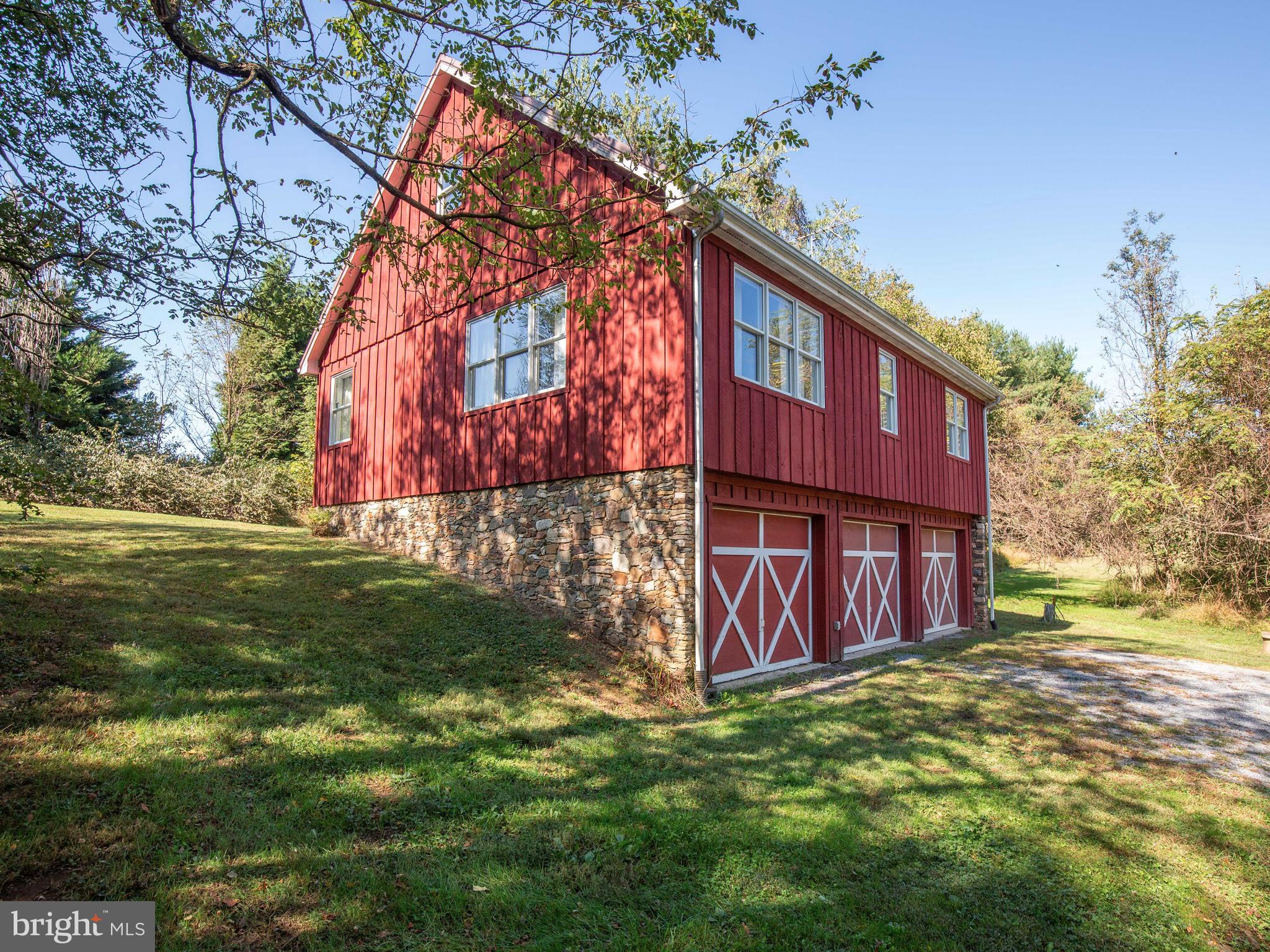 19923 Woodtrail Road Round Hill, VA 20141 - Photo 52 of 67