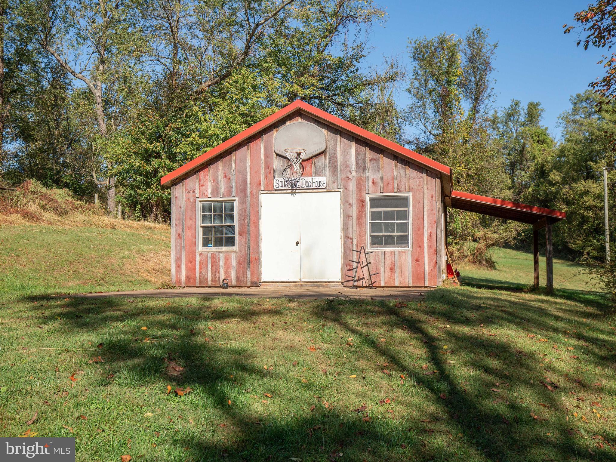19923 Woodtrail Road Round Hill, VA 20141 - Photo 65 of 67