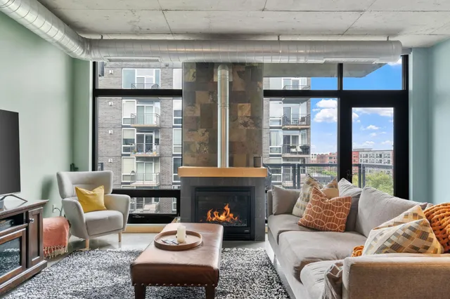 $2,495 | 720 North 4th Street, Unit 513, Minneapolis, MN 55401