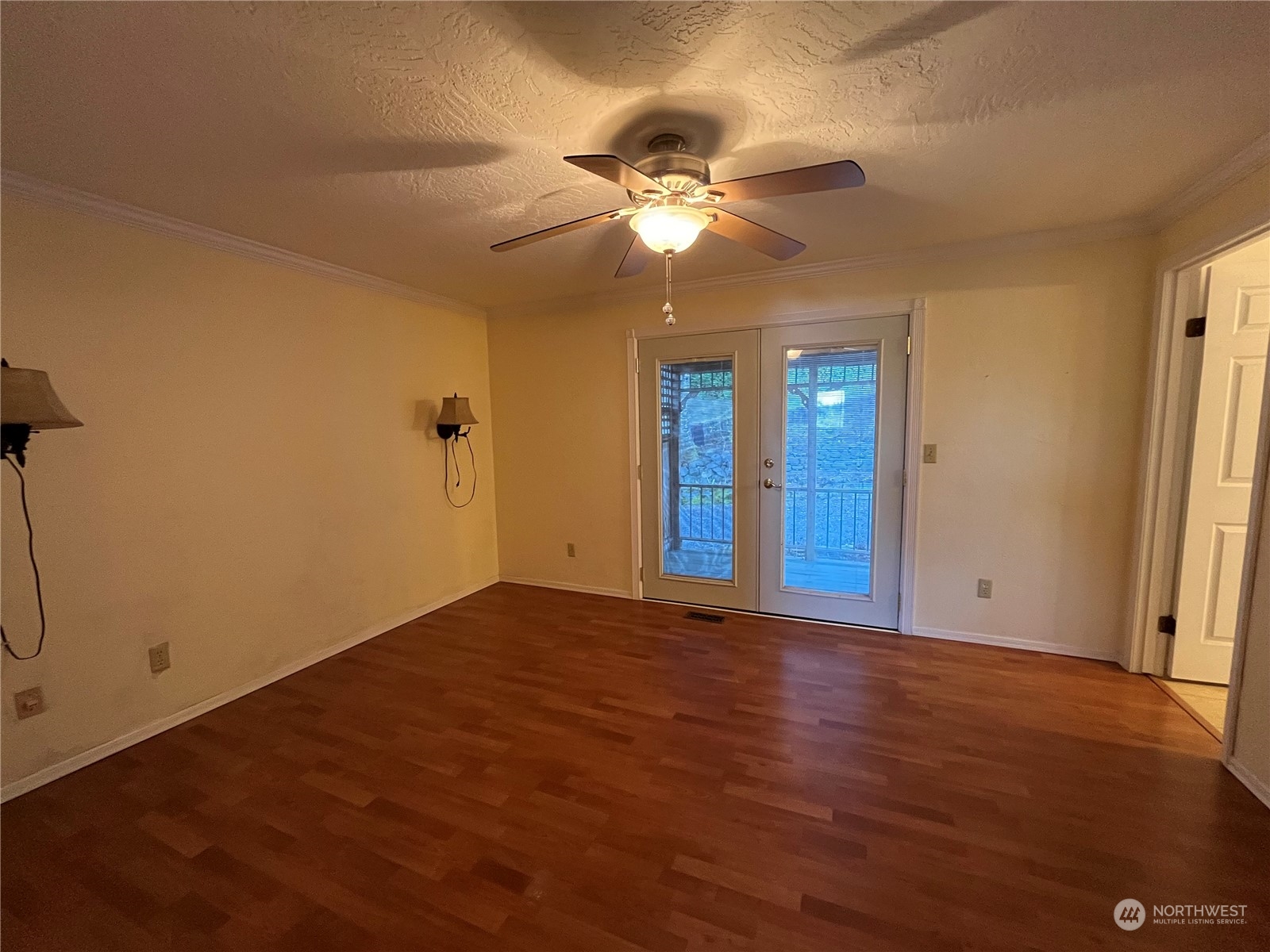 7441 East Grapeview Loop Road Allyn, WA 98524 - Photo 17 of 40 Gallery Image 17