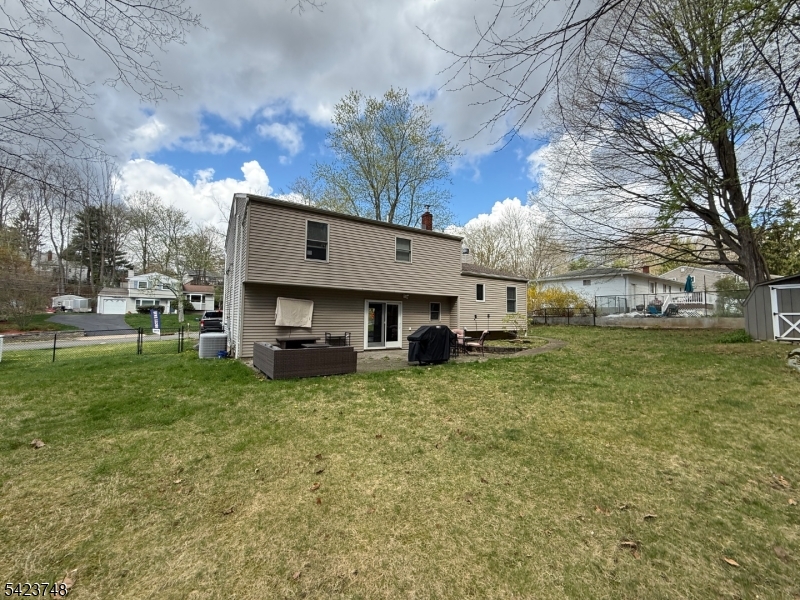 41 Dell Road Stanhope, NJ 07874 - Photo 20 of 22