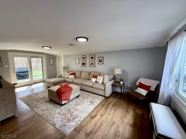 $499,999 | 41 Dell Road, Stanhope, NJ 07874