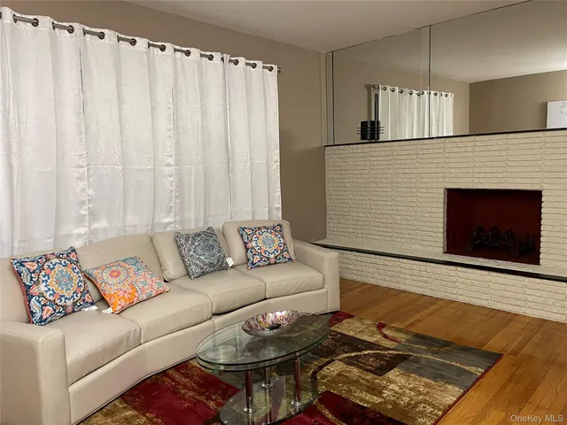 $3,900 | 32 Roanoke Avenue, Unit 1, Rye Brook, NY 10573