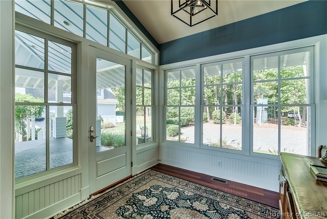 904 Queenstown Road Lancaster, VA 22503 - Photo 9 of 40 Foyer