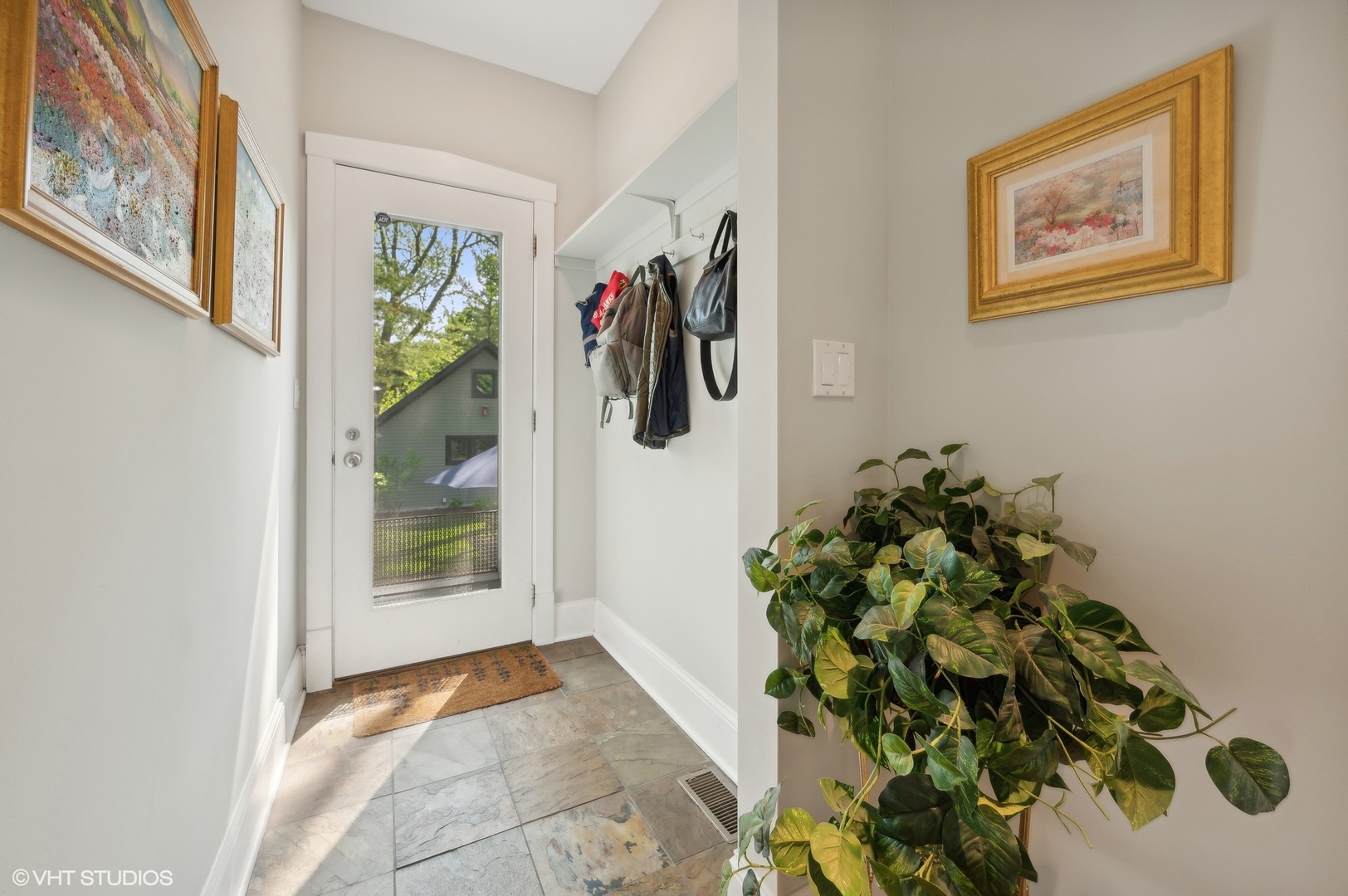 2201 Forestview Road Evanston, IL 60201 - Photo 13 of 27 a view of entryway with interior