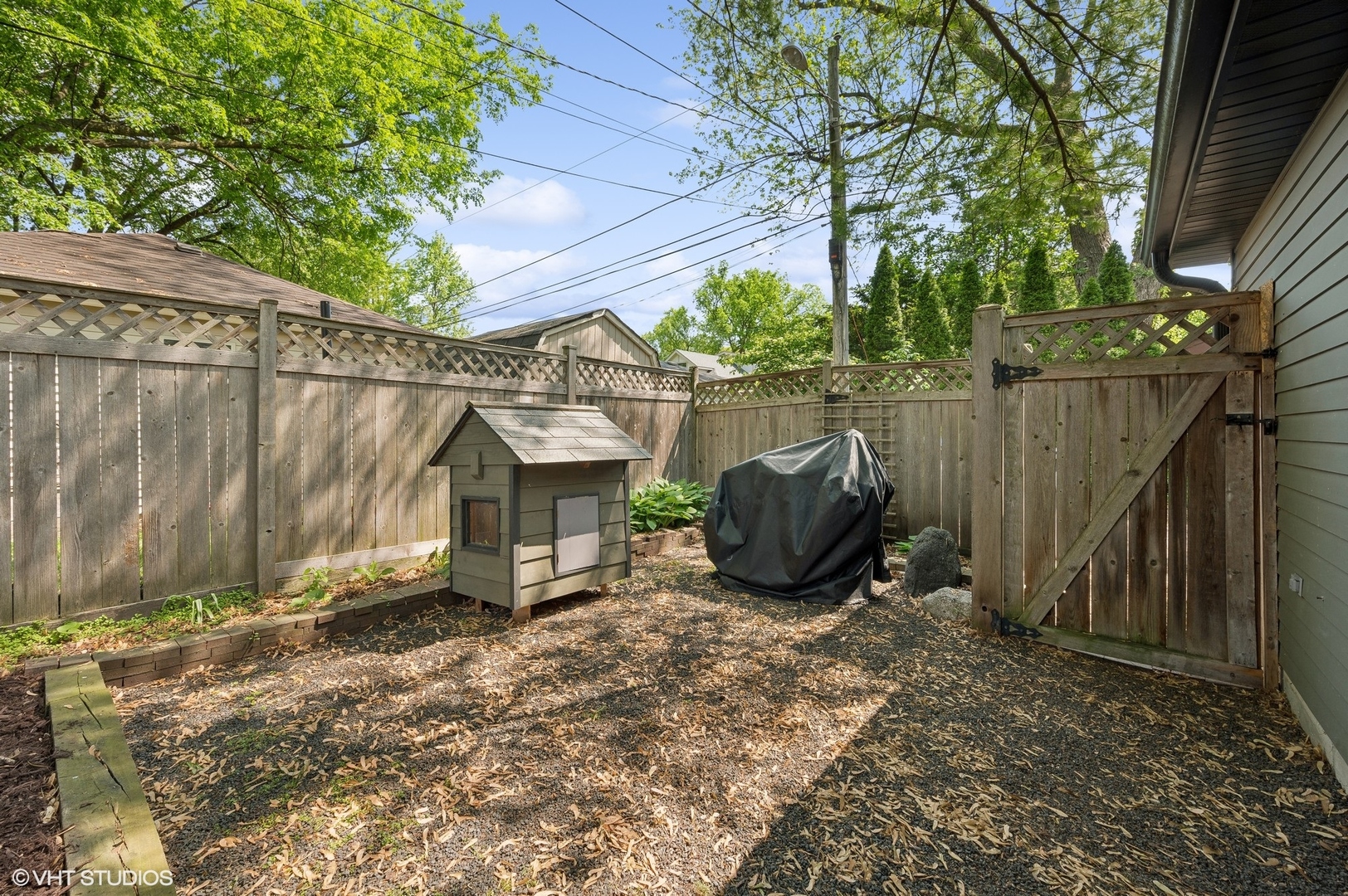 2201 Forestview Road Evanston, IL 60201 - Photo 24 of 27 a view of outdoor space and deck