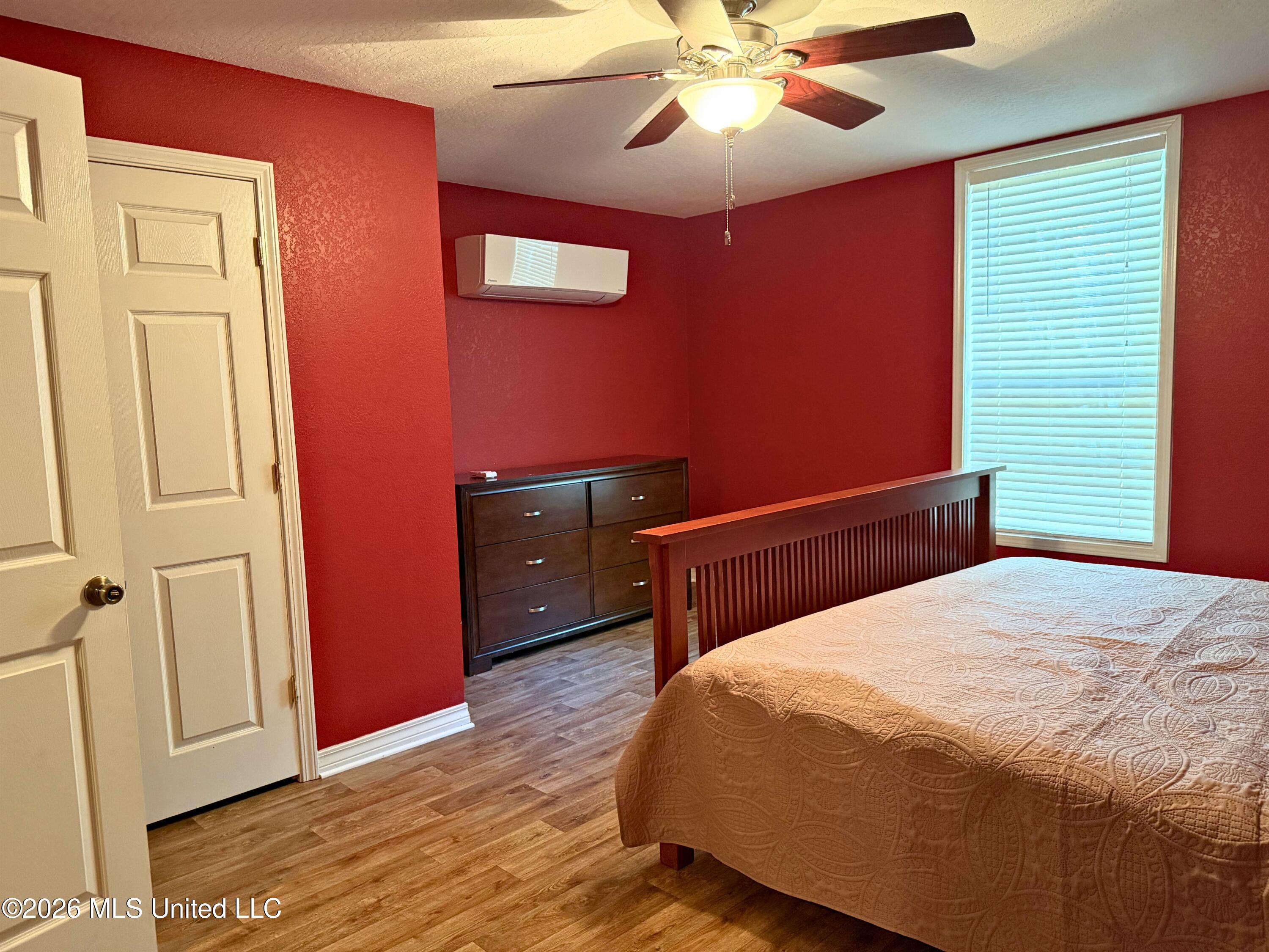 143 Ralph's Drive Leakesville, MS 39451 - Photo 15 of 35 Primary Bedroom (1)