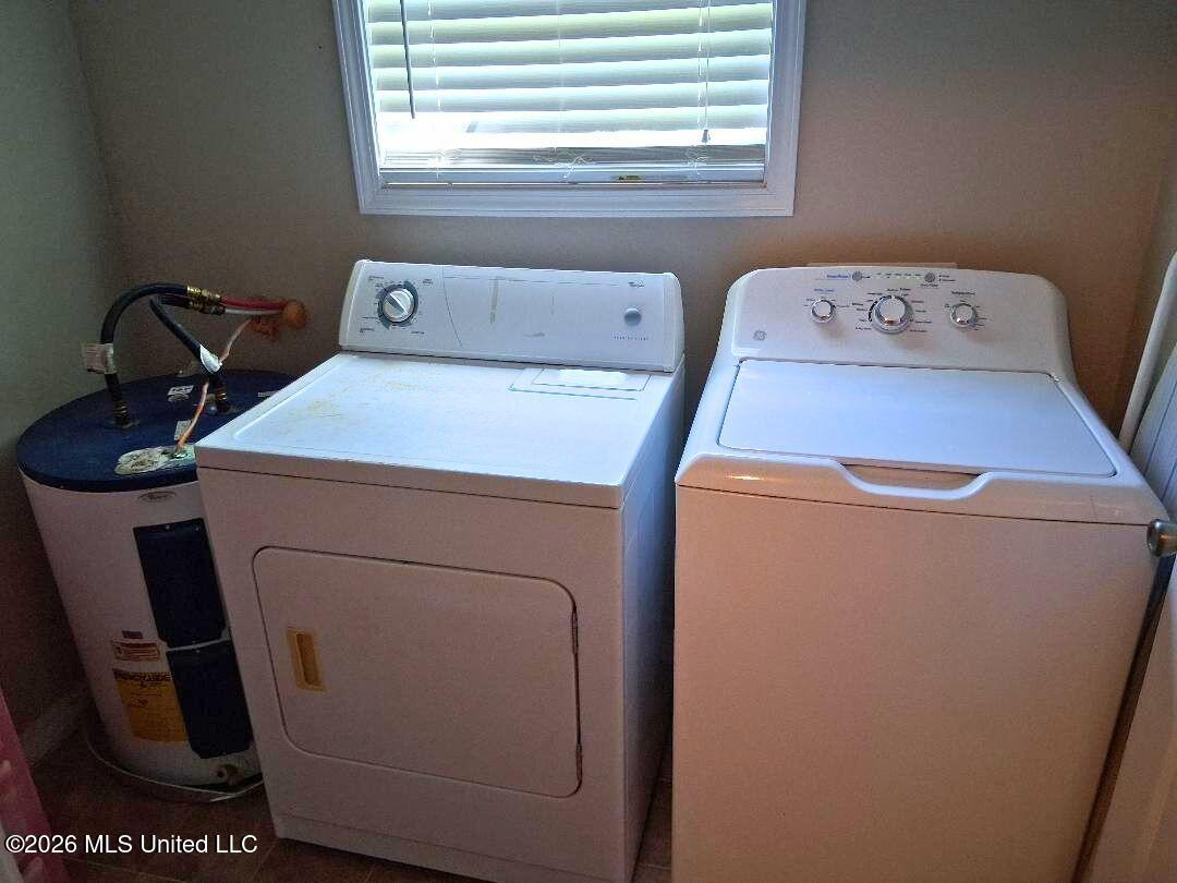 143 Ralph's Drive Leakesville, MS 39451 - Photo 24 of 35 Laundry (1)