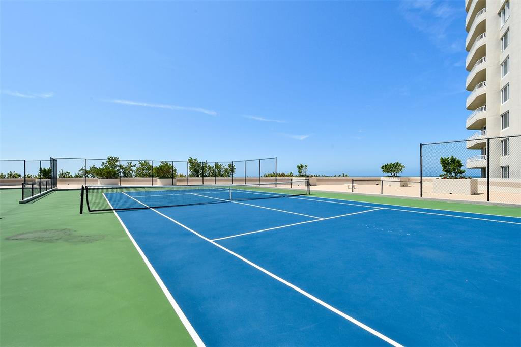 775 Longboat Club Road, Unit 606 Longboat Key, FL 34228 - Photo 21 of 31