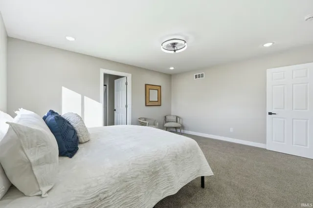 $298,900 | 2812 Drexel Avenue, Fort Wayne, IN 46806