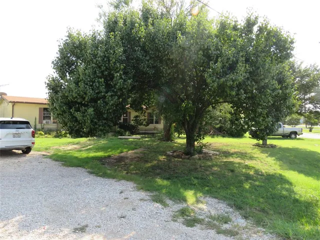 $2,200 | 109 King Road, Hackberry, TX 75036