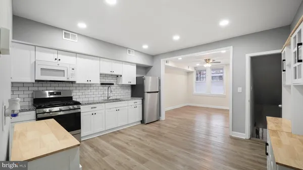 $2,100 | 2880 Pelham Avenue, Baltimore, MD 21213