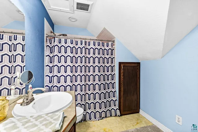 $244,900 | 3801 West 5th Street, Duluth, MN 55807