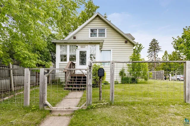 $244,900 | 3801 West 5th Street, Duluth, MN 55807