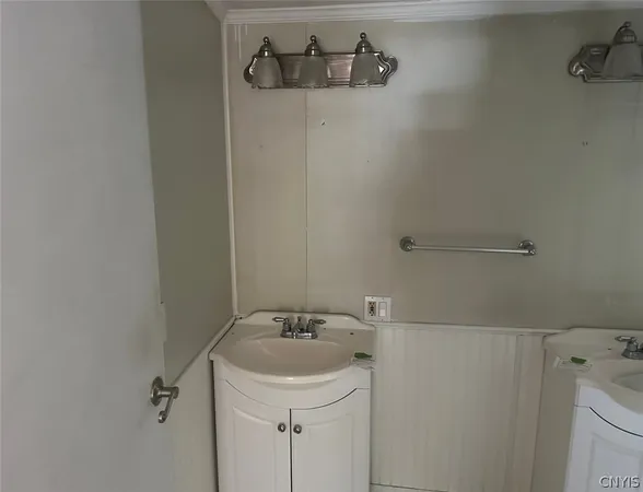 $159,900 | 1085 County Rte 17, Constantia, NY 13028