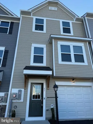 $2,200 | 85 Tumblehome Road, Inwood, WV 25428