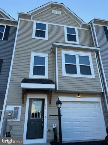 $2,200 | 85 Tumblehome Road, Inwood, WV 25428