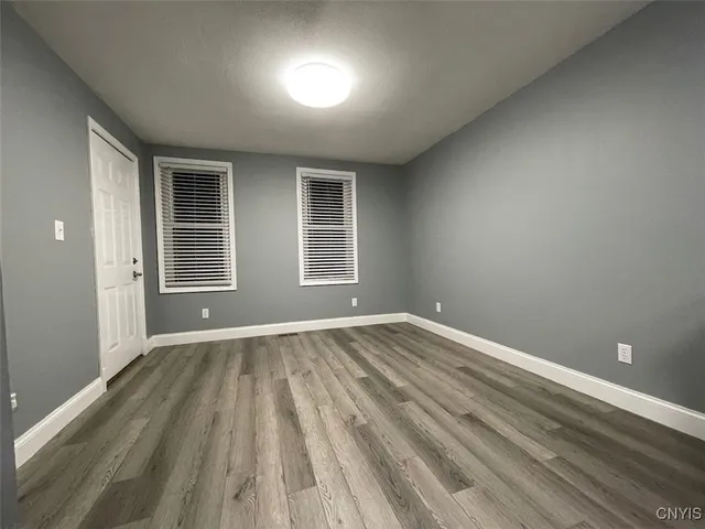 $1,100 | 139 West Van Buren Street, Oswego, NY 13126