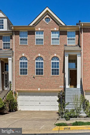 $3,500 | 2658 Logan Wood Drive, Herndon, VA 20171