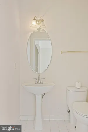 $3,500 | 2658 Logan Wood Drive, Herndon, VA 20171