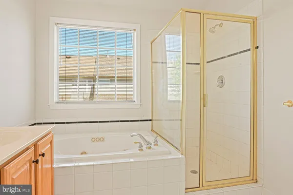$3,500 | 2658 Logan Wood Drive, Herndon, VA 20171